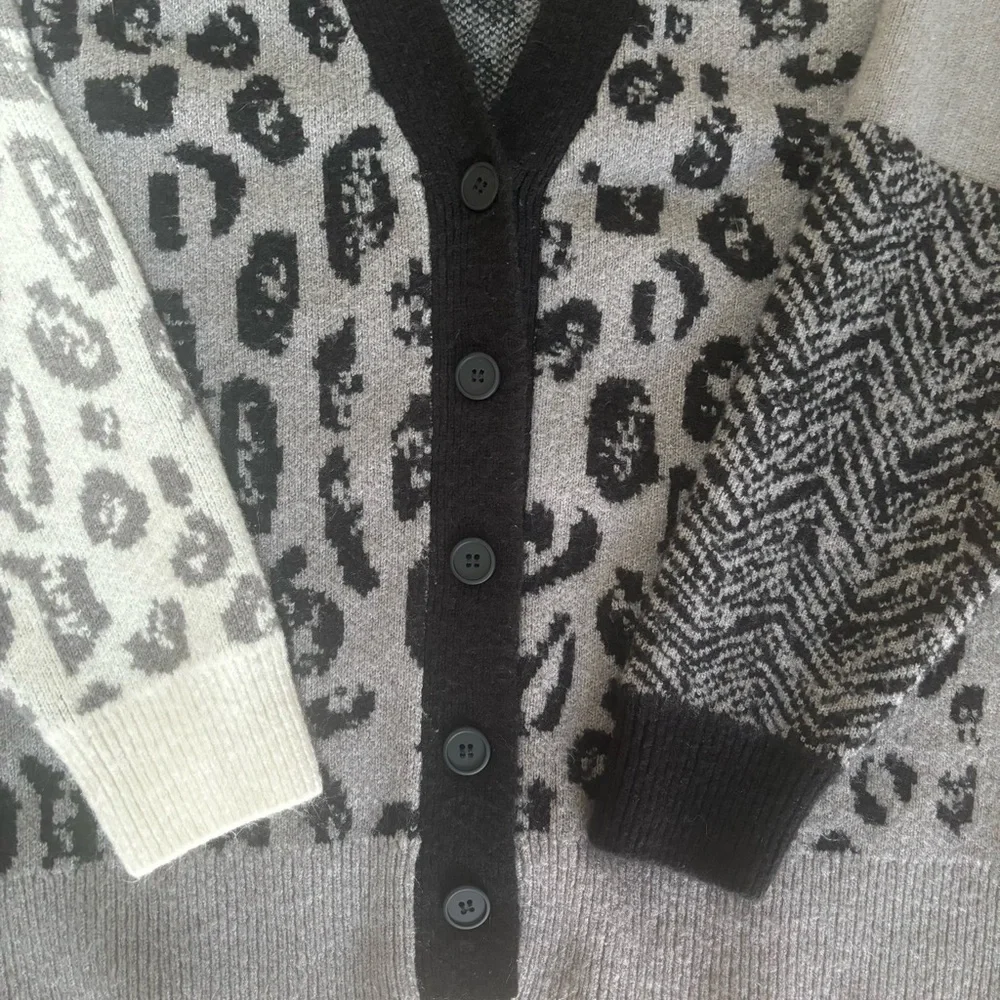 Lane Bryant Mixed Leopard Print Button Front Cardigan Gray Black Size 22/24